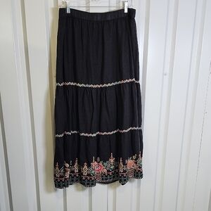 Johnny Was JW Los Angeles Embroidered Black Linen Maxi Skirt Size Large